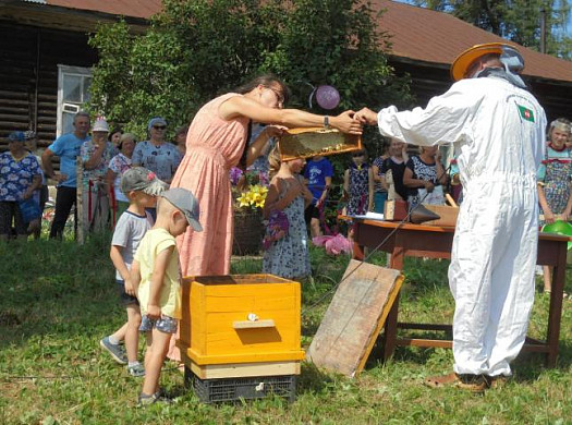В Ивановской области отметили Медовый Спас